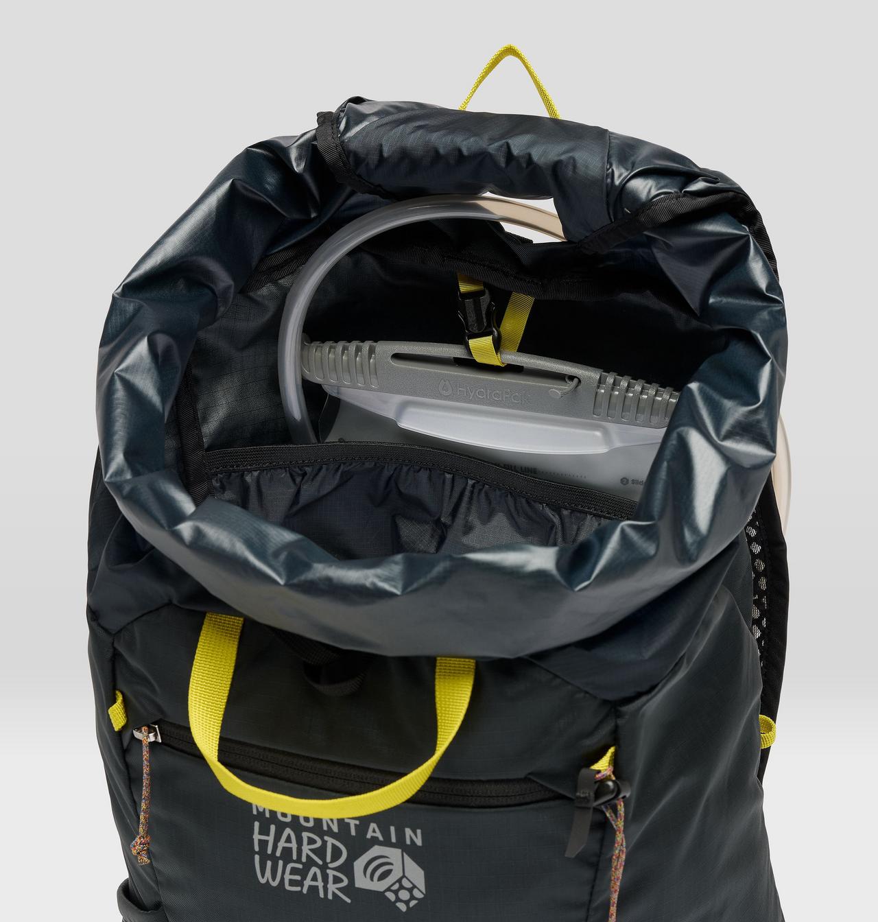 STUSSY MOUNTAIN HARDWEAR UL™ 20 BACKPACK Stüssy & Mountain Hardwear Ul™ 20 Backpack – Black | Accessories