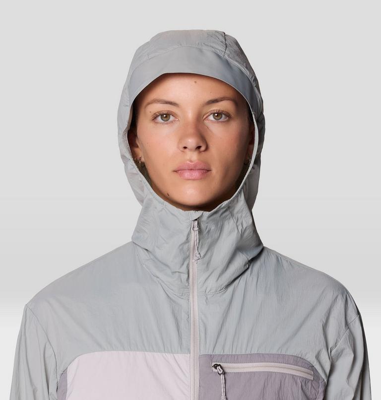 Women's Wind Veil Hooded Jacket, Color: Half Moon Grey, City Fog, Approaching St, image 6