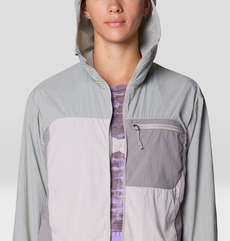 Women's Wind Veil Hooded Jacket, Color: Half Moon Grey, City Fog, Approaching St, image 9